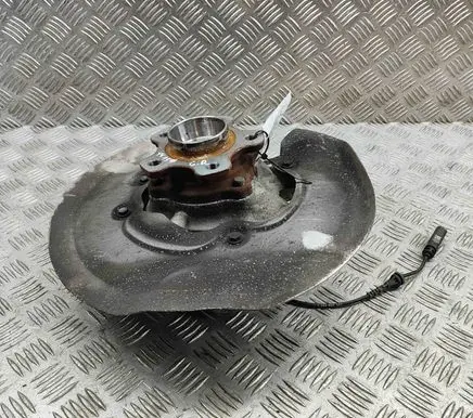 BMW 3 G20 G21 Rear wheel hub 6899175 6871342