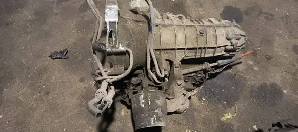 Audi A4 S4 B5 8D Manual 5 speed gearbox CJU