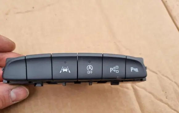Opel Insignia B Other switches/knobs/shifts 39111156