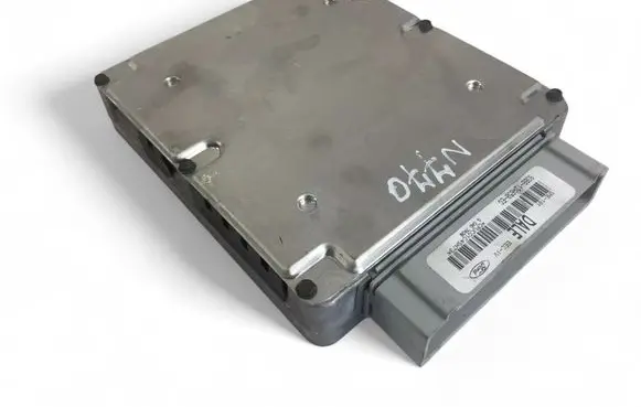 Ford Mondeo MK I Engine control unit/module ECU 93BB12A650EG