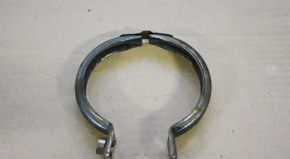 Volkswagen Golf VII Muffler pipe connector clamp 5Q0253725