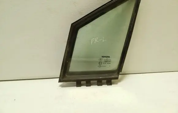 Toyota Corolla Verso AR10 Front door vent window glass four-door 