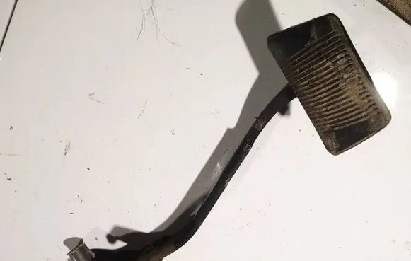 Jeep Cherokee Brake pedal 