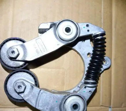 Hyundai Santa Fe Alternator belt tensioner 252812MHA1 1CCB10504NB