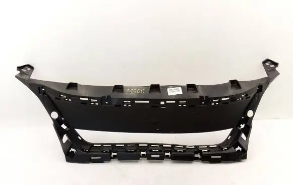 Front bumper upper radiator grill