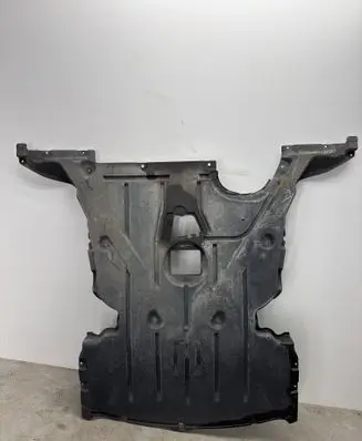BMW 1 E82 E88 Engine splash shield/under tray