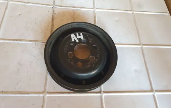 Audi A4 S4 B5 8D Power steering pump pulley 059145255C