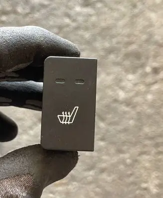 Hyundai Santa Fe Seat heating switch