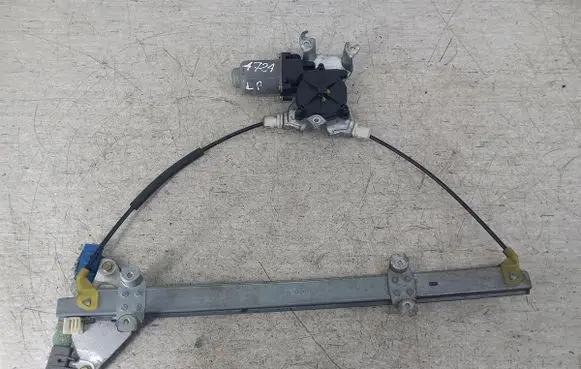 Nissan Almera N16 Front door window regulator with motor 400601T9