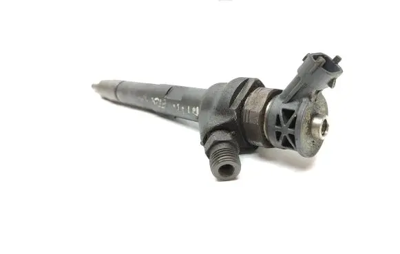 Land Rover Discovery Sport Fuel injector G4d39k546aa