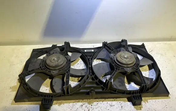 Electric radiator cooling fan