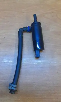 BMW 3 E92 E93 Headlight washer pump 6978097 577863