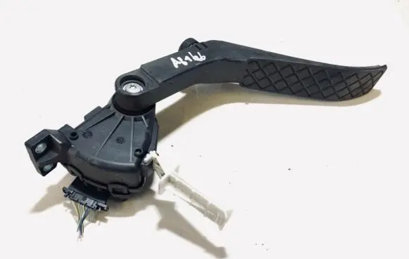 Audi Q7 4L Accelerator throttle pedal 7l0723507d 6pv008026