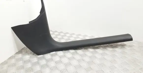 Audi Q3 8U Front sill trim cover 8U1867272