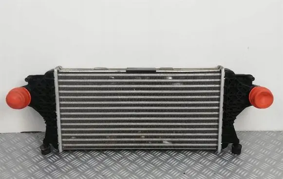Mercedes-Benz GL X166 Intercooler radiator A0995002800