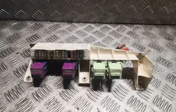 BMW X5 E53 Fuse box set 8383720