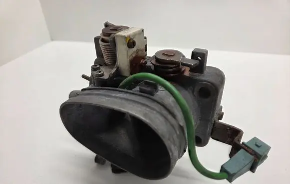 Audi 100 200 5000 C3 Throttle valve