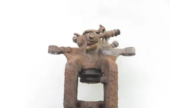 Opel Astra J Rear brake caliper 