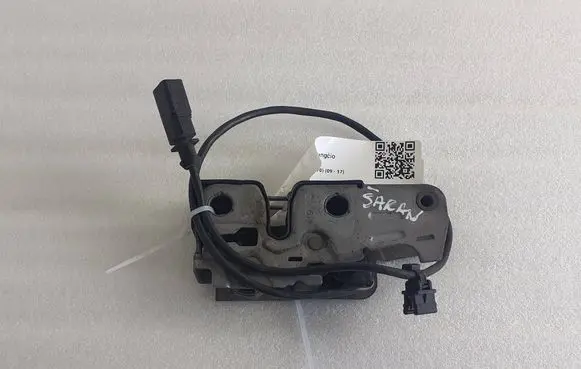 Volkswagen Sharan Engine bonnet/hood lock/catch 5N0823509