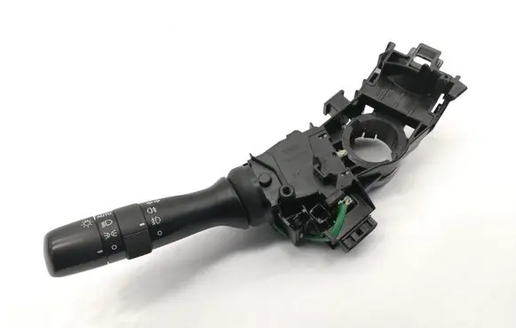 Lexus CT 200H Indicator stalk 173832