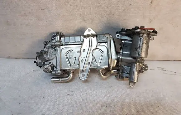 Mercedes-Benz GLB x247 EGR valve cooler A6541403301