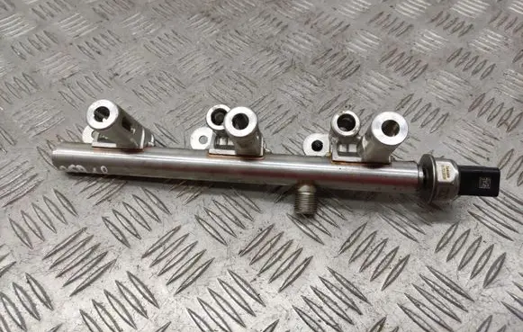 Citroen C3 Fuel main line pipe 9802438180