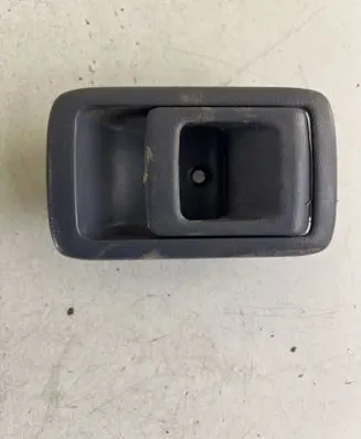 Toyota Land Cruiser (HDJ90) Rear door interior handle