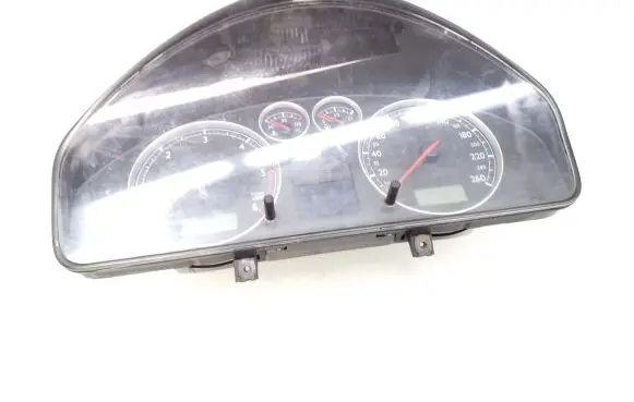 Volkswagen Sharan Speedometer (instrument cluster) 7M3920820D YM2110849ABB