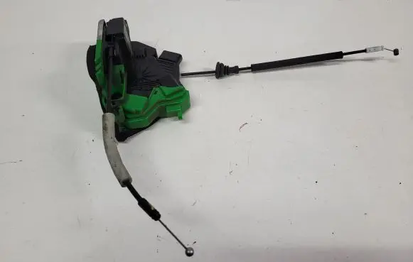 KIA Ceed Front door lock 81310A2030