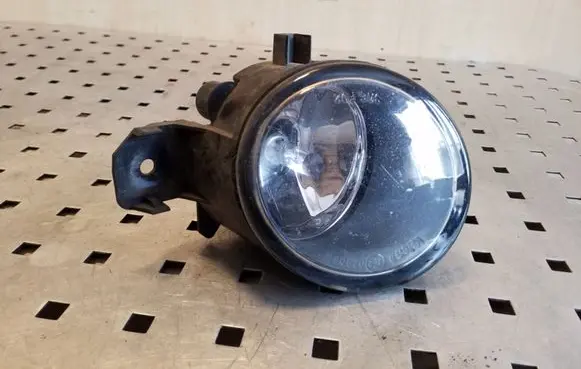 Nissan X-Trail T30 Front fog light 2615589905EW