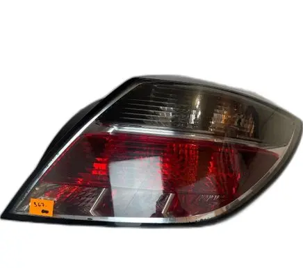 Opel Astra H Rear/tail lights 13252444