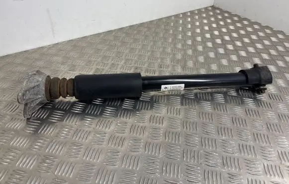 BMW 2 F46 Rear shock absorber/damper 6870081 16B190MD0020