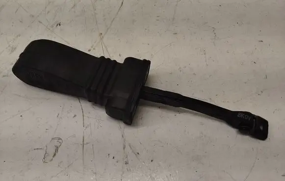 Audi A4 S4 B8 8K Front door check strap stopper 8K0837249
