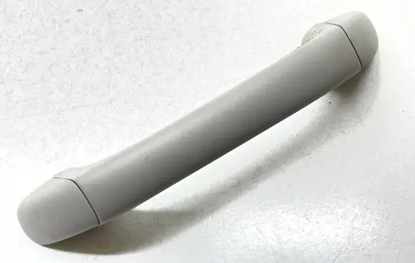 Toyota Land Cruiser (J150) Rear interior roof grab handle