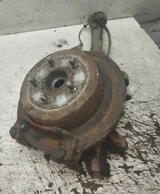 Subaru Outback Rear wheel hub spindle/knuckle 