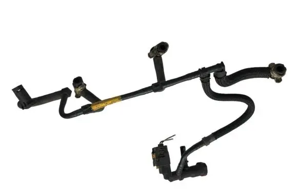 Nissan Qashqai Fuel return line/hose 166714557R