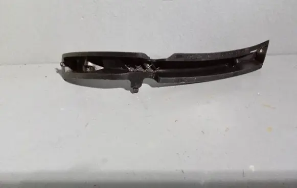 Volkswagen PASSAT B6 Front bumper mounting bracket 3C0807178