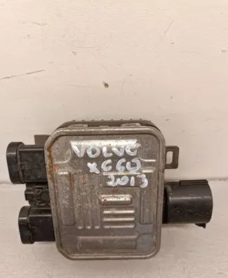 Volvo XC60 Coolant fan relay 940011200 181008192813 HWREL0000