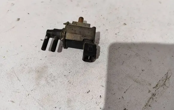 Mitsubishi Galant Turbo solenoid valve K5T48277 8902