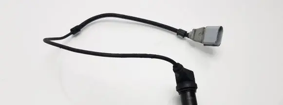 Skoda Fabia Mk1 (6Y) Crankshaft position sensor 038907319G