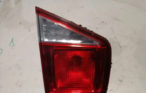 Chevrolet Orlando Tailgate rear/tail lights