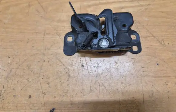 Dodge Nitro Engine bonnet/hood lock/catch