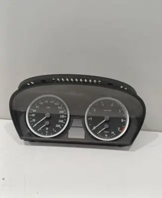 BMW 5 E60 E61 Speedometer (instrument cluster) 110080213 62116942936 690Z08S0ZV