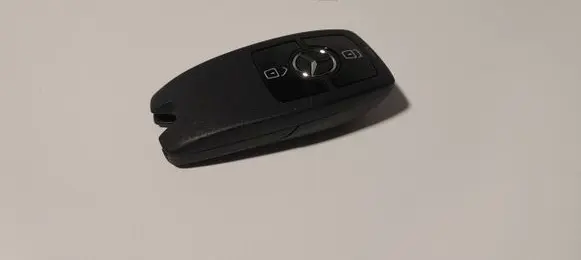 Mercedes-Benz Sprinter W907 W910 Ignition key/card 