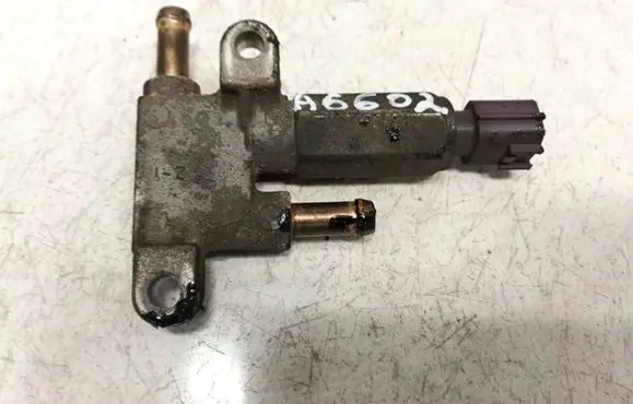 Subaru Impreza I Idle control valve (regulator) 16632aa001