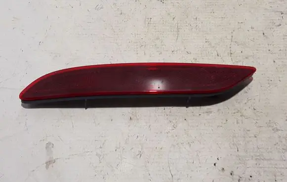 Rear tail light reflector