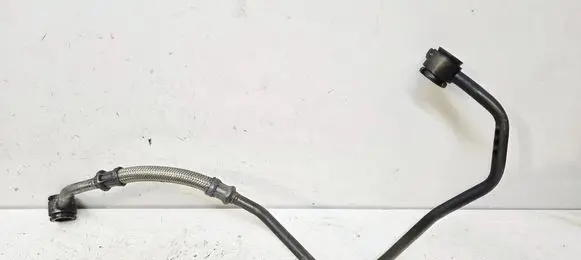 Volvo V40 Turbo turbocharger oiling pipe/hose 31422375