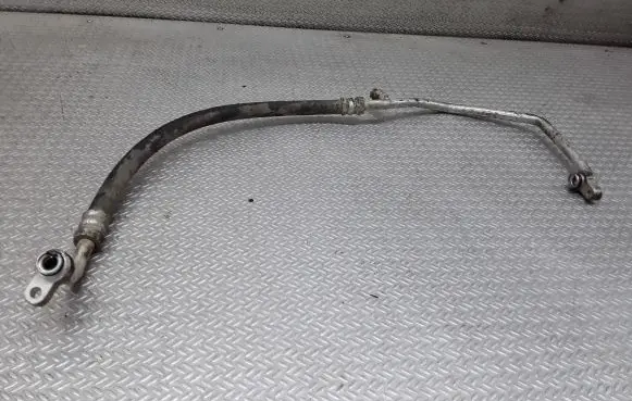 Suzuki Grand Vitara II Air conditioning (A/C) pipe/hose