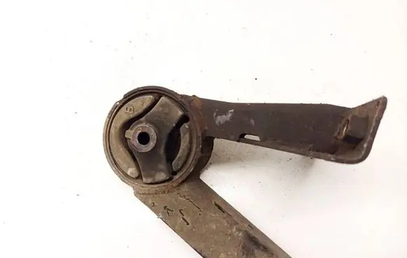 Opel Agila B Engine mounting bracket 