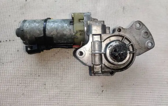 Audi A6 S6 C5 4B Seat adjustment motor 0130002482 198239100